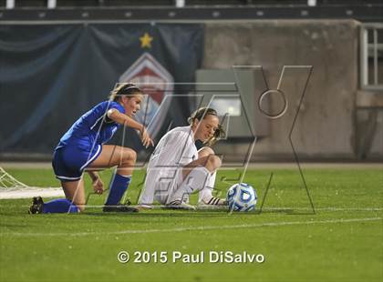 Thumbnail 3 in Broomfield vs. Grandview (CHSAA 5A State Final) photogallery.