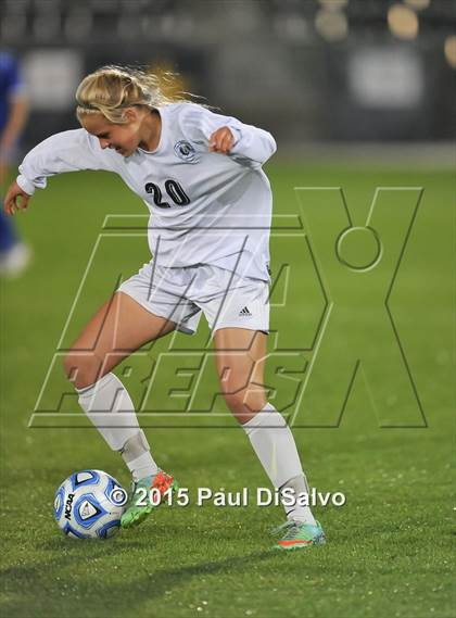 Thumbnail 3 in Broomfield vs. Grandview (CHSAA 5A State Final) photogallery.