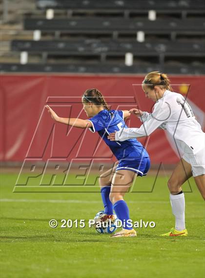 Thumbnail 1 in Broomfield vs. Grandview (CHSAA 5A State Final) photogallery.
