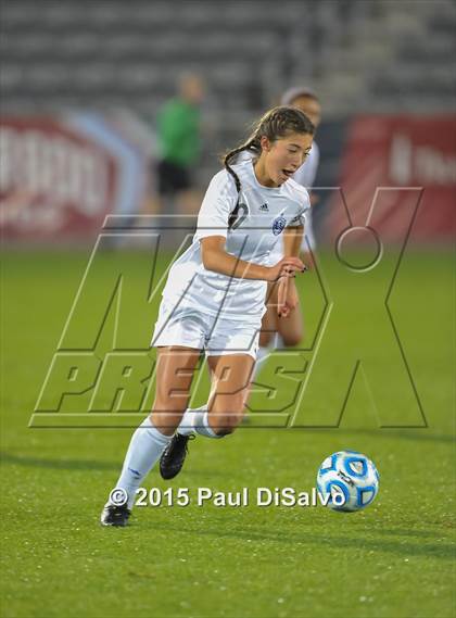 Thumbnail 3 in Broomfield vs. Grandview (CHSAA 5A State Final) photogallery.