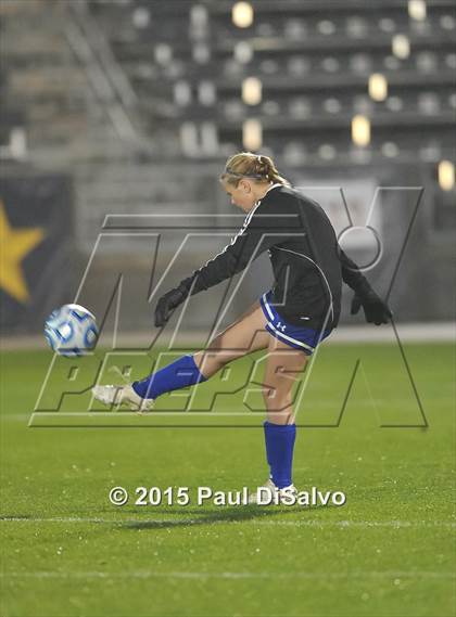 Thumbnail 3 in Broomfield vs. Grandview (CHSAA 5A State Final) photogallery.