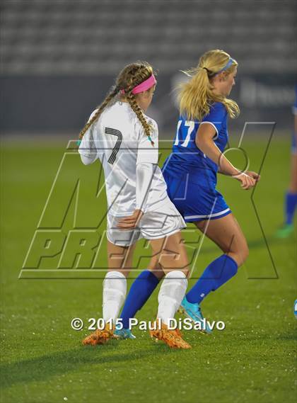 Thumbnail 2 in Broomfield vs. Grandview (CHSAA 5A State Final) photogallery.