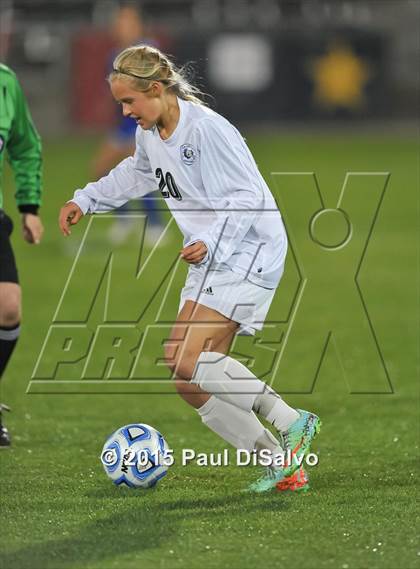 Thumbnail 2 in Broomfield vs. Grandview (CHSAA 5A State Final) photogallery.