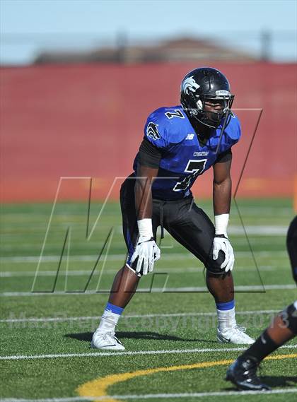 Thumbnail 1 in Grandview vs. Regis Jesuit (CHSAA 5A 2nd Round) photogallery.