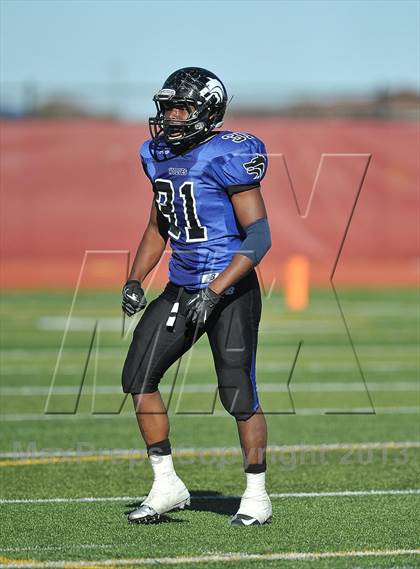 Thumbnail 1 in Grandview vs. Regis Jesuit (CHSAA 5A 2nd Round) photogallery.