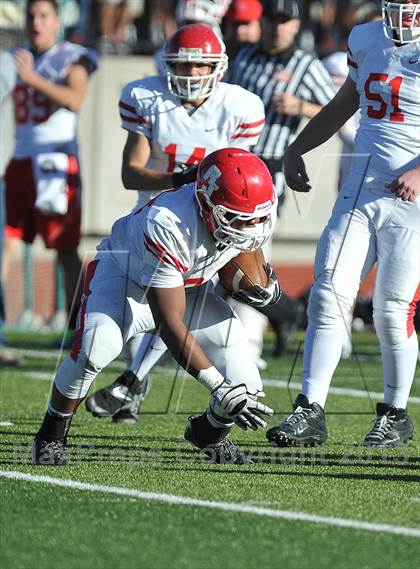Thumbnail 1 in Grandview vs. Regis Jesuit (CHSAA 5A 2nd Round) photogallery.