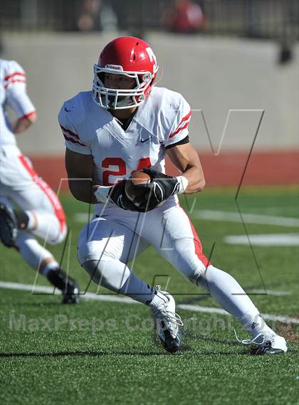 Thumbnail 1 in Grandview vs. Regis Jesuit (CHSAA 5A 2nd Round) photogallery.