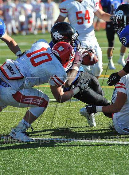Thumbnail 3 in Grandview vs. Regis Jesuit (CHSAA 5A 2nd Round) photogallery.