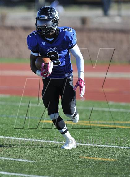 Thumbnail 2 in Grandview vs. Regis Jesuit (CHSAA 5A 2nd Round) photogallery.
