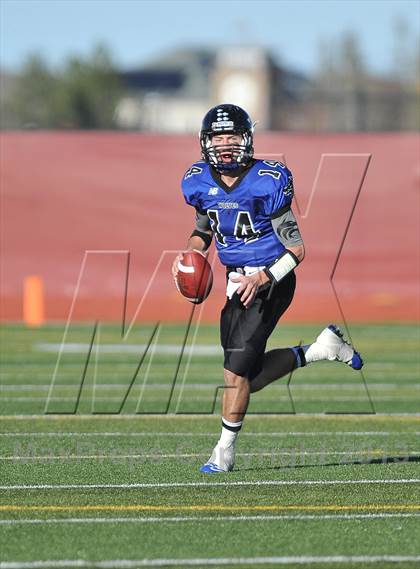 Thumbnail 2 in Grandview vs. Regis Jesuit (CHSAA 5A 2nd Round) photogallery.