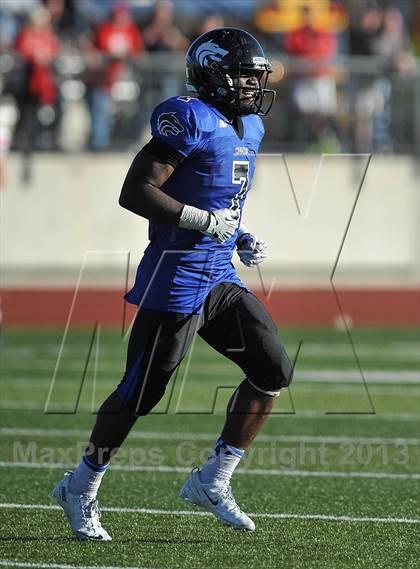 Thumbnail 3 in Grandview vs. Regis Jesuit (CHSAA 5A 2nd Round) photogallery.
