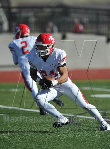 Thumbnail 3 in Grandview vs. Regis Jesuit (CHSAA 5A 2nd Round) photogallery.