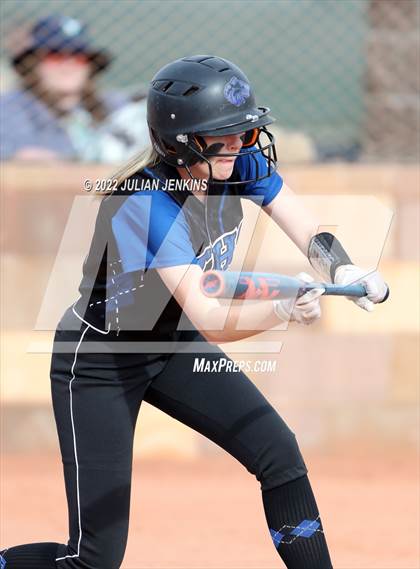 Thumbnail 3 in Timberline @ Mountain View photogallery.