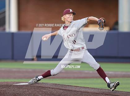 Thumbnail 2 in Plano vs. Marcus (UIL 6A Quarterfinals) photogallery.