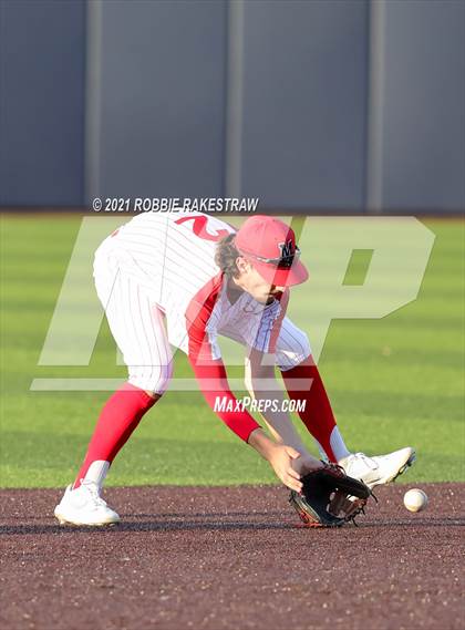 Thumbnail 1 in Plano vs. Marcus (UIL 6A Quarterfinals) photogallery.