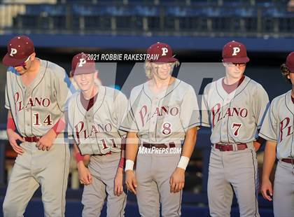 Thumbnail 2 in Plano vs. Marcus (UIL 6A Quarterfinals) photogallery.
