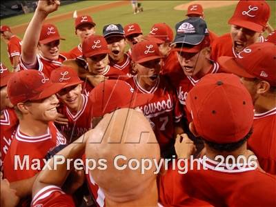 Thumbnail 3 in Agoura vs. Lakewood (D1 Section Final) photogallery.