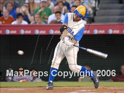 Thumbnail 2 in Agoura vs. Lakewood (D1 Section Final) photogallery.
