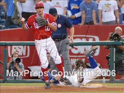 Thumbnail 2 in Agoura vs. Lakewood (D1 Section Final) photogallery.