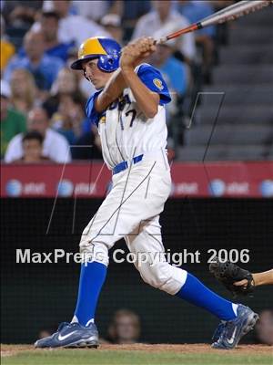 Thumbnail 2 in Agoura vs. Lakewood (D1 Section Final) photogallery.