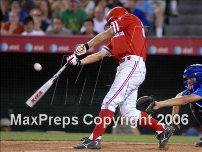 Thumbnail 3 in Agoura vs. Lakewood (D1 Section Final) photogallery.