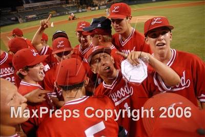 Thumbnail 1 in Agoura vs. Lakewood (D1 Section Final) photogallery.
