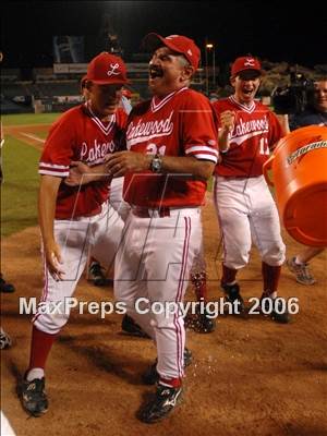 Thumbnail 1 in Agoura vs. Lakewood (D1 Section Final) photogallery.