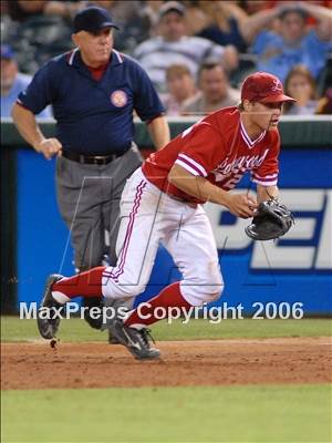 Thumbnail 1 in Agoura vs. Lakewood (D1 Section Final) photogallery.