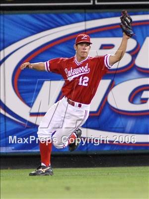 Thumbnail 3 in Agoura vs. Lakewood (D1 Section Final) photogallery.