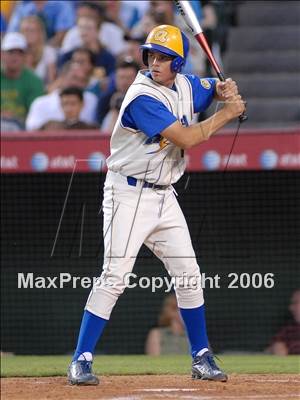 Thumbnail 1 in Agoura vs. Lakewood (D1 Section Final) photogallery.