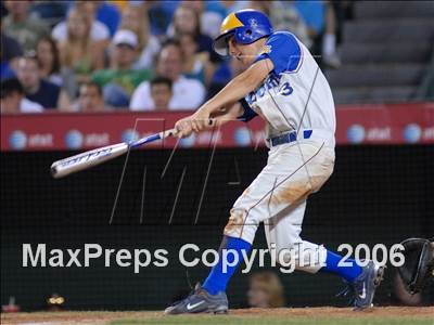 Thumbnail 1 in Agoura vs. Lakewood (D1 Section Final) photogallery.