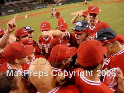 Thumbnail 1 in Agoura vs. Lakewood (D1 Section Final) photogallery.