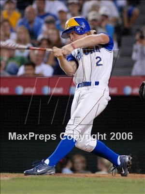 Thumbnail 1 in Agoura vs. Lakewood (D1 Section Final) photogallery.