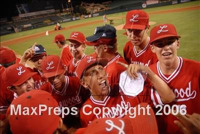 Thumbnail 3 in Agoura vs. Lakewood (D1 Section Final) photogallery.
