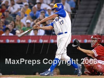 Thumbnail 2 in Agoura vs. Lakewood (D1 Section Final) photogallery.