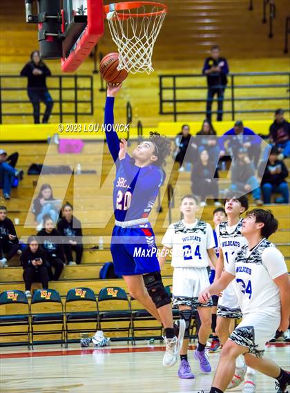 Thumbnail 3 in McCurdy vs. Questa (Northern Rio Grande Tournament) photogallery.