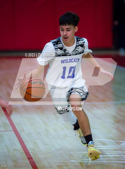 Thumbnail 2 in McCurdy vs. Questa (Northern Rio Grande Tournament) photogallery.