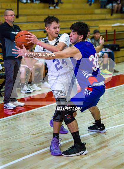 Thumbnail 1 in McCurdy vs. Questa (Northern Rio Grande Tournament) photogallery.