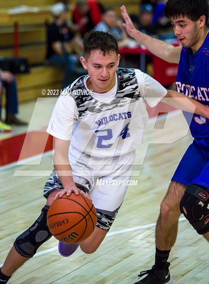 Thumbnail 3 in McCurdy vs. Questa (Northern Rio Grande Tournament) photogallery.