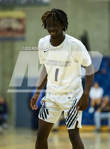 Thumbnail 1 in Sanger @ Clovis East photogallery.