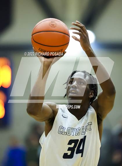 Thumbnail 2 in Sanger @ Clovis East photogallery.