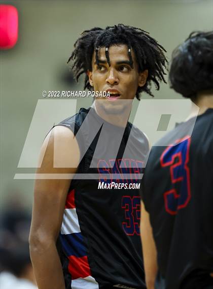 Thumbnail 1 in Sanger @ Clovis East photogallery.