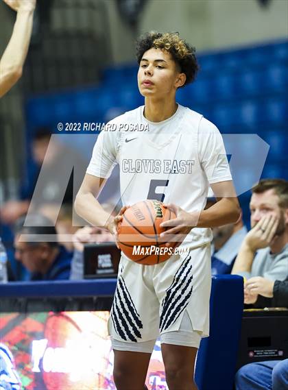 Thumbnail 1 in Sanger @ Clovis East photogallery.