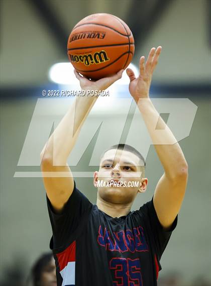 Thumbnail 2 in Sanger @ Clovis East photogallery.