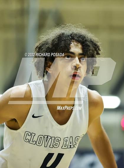 Thumbnail 2 in Sanger @ Clovis East photogallery.
