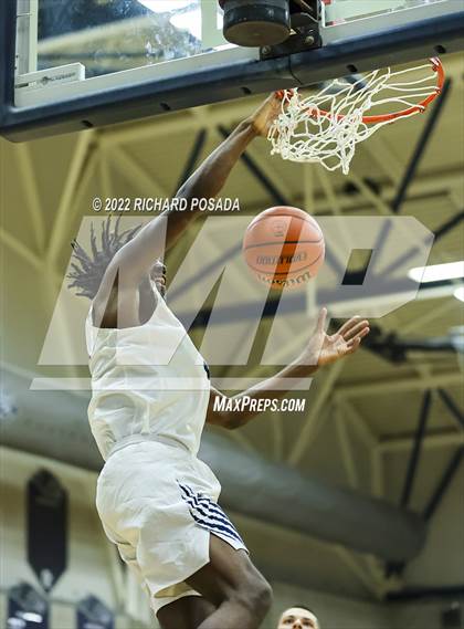 Thumbnail 2 in Sanger @ Clovis East photogallery.