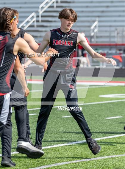 Thumbnail 2 in IHSAA East Central Track & Field Sectional photogallery.