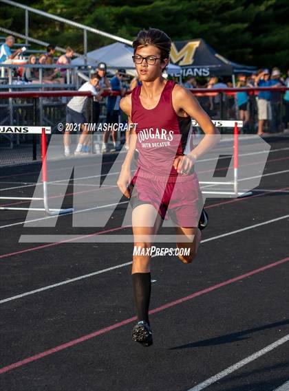 Thumbnail 3 in IHSAA East Central Track & Field Sectional photogallery.