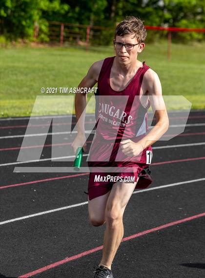 Thumbnail 2 in IHSAA East Central Track & Field Sectional photogallery.