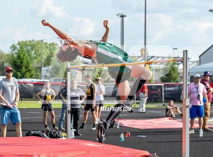 Thumbnail 3 in IHSAA East Central Track & Field Sectional photogallery.